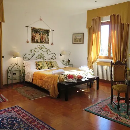 Sant'uberto Country * Radda in Chianti